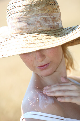 Six Sunscreen Shockers! What You Need To Know To Protect Yourself!