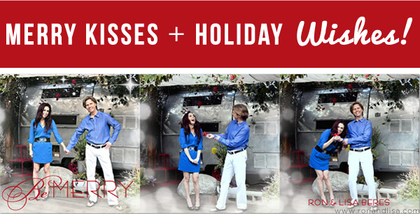 Merry Kisses + Holiday Wishes!