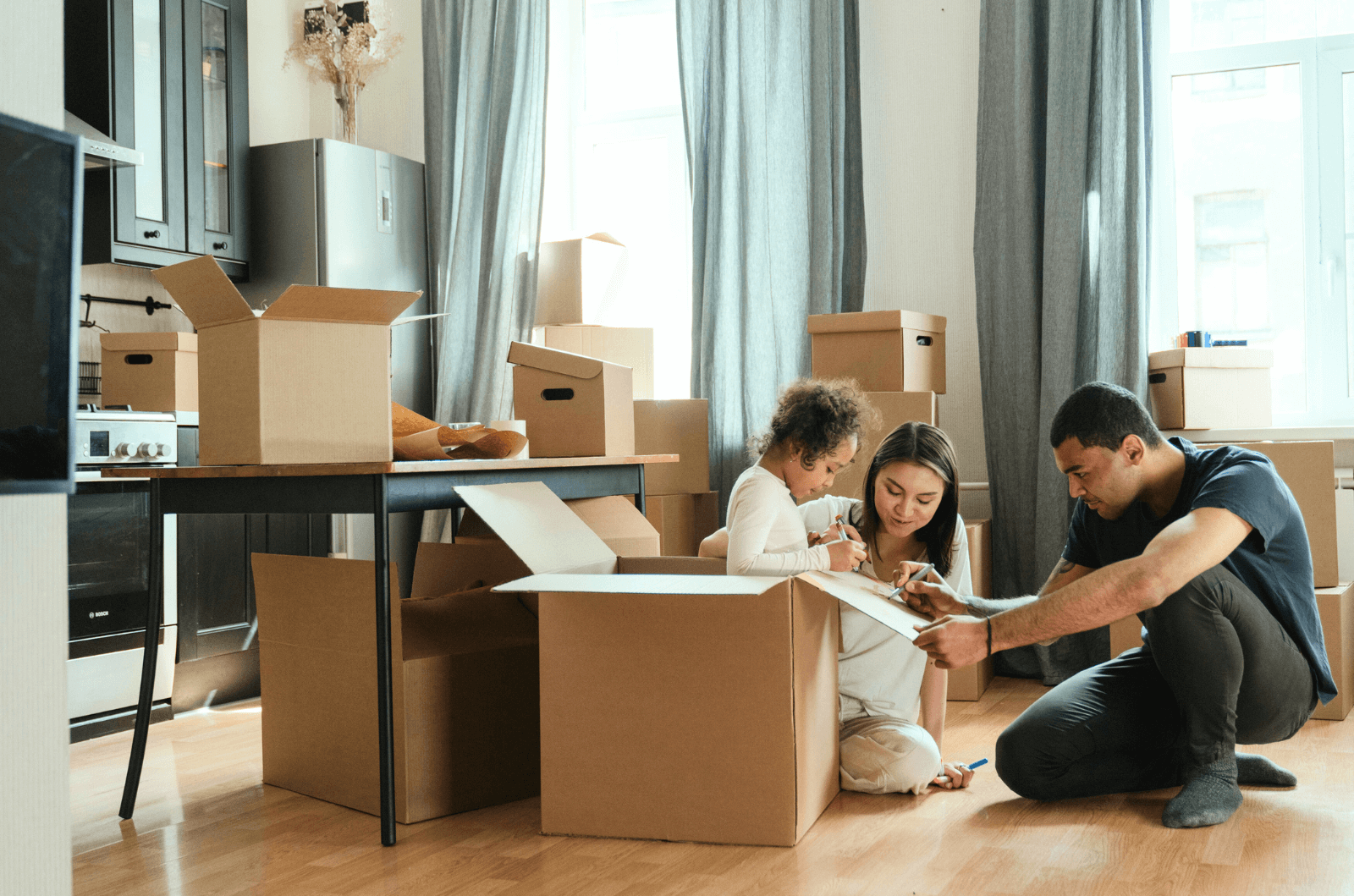 Five Professionals To Hire When Moving